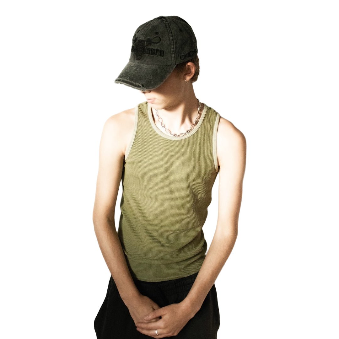 Model wearing Periodic Cap
